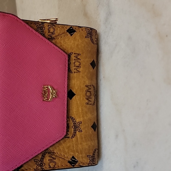 MCM EUC Pink and Tan cognac short Wallet with charms - Picture 2 of 12